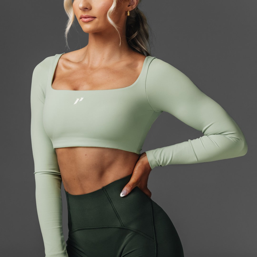 Minimalist Crop Long Sleeve